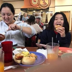 Meet your Posher, Kim